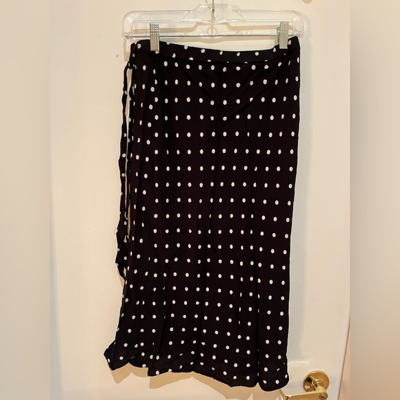 GAP Black and White Dot Midi Skirt - Picture 2 of 6